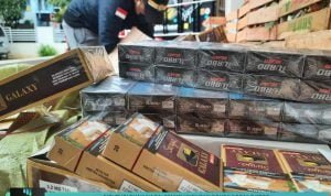 DITUTUPI BUAH NAGA, PENYELUNDUPAN ROKOK ILEGAL DISTOP