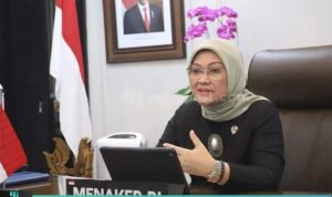 MENAKER: PERUSAHAAN WAJIB BERIKAN PERLINDUNGAN BAGI PEKERJA PEREMPUAN