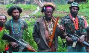 KKB TEMBAK 1 KELUARGA KEPALA DESA