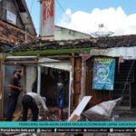 pedagang-alun-alun-lasem-mulai-kosongkan-lapak-dagangan