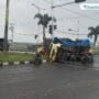 Laka Lantas, Truk Terguling di Pantura Ngantru