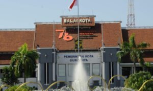 Jelang Kemerdekaan RI, Warga Diimbau Kibarkan Bendera Sebulan Penuh JELANG KEMERDEKAAN RI, WARGA DIIMBAU KIBARKAN BENDERA SEBULAN PENUH