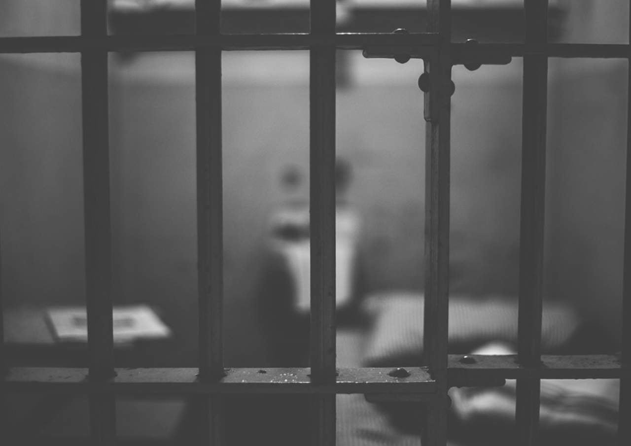 POLISI BEKUK BURONAN YANG KABUR SELAMA 4 TAHUN