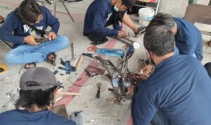 Dinnakerind Demak Berikan Pelatihan Logam di Tengah Pandemi