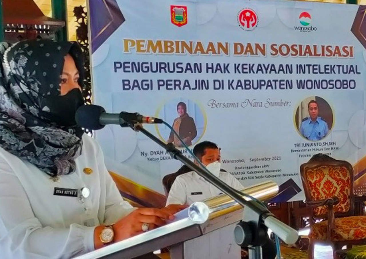 PERAJIN BATIK WONOSOBO DIDORONG PATENKAN MEREK DAGANG