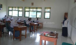 uji-coba-ptm-di-pati-dinilai-terlambat