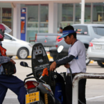 RI Bakal Menghentikan Penjualan Kendaraan Bermotor Bahan Bakar Bensin, Catat Tanggalnya