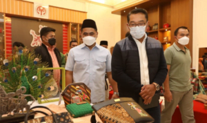 Ridwan Kamil ke smg'