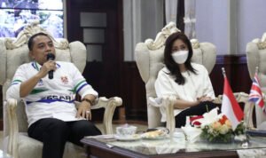 Pemkot Surabaya Jalin Kerjasama dengan Liverpool, Kembangkan Persepakbolaan