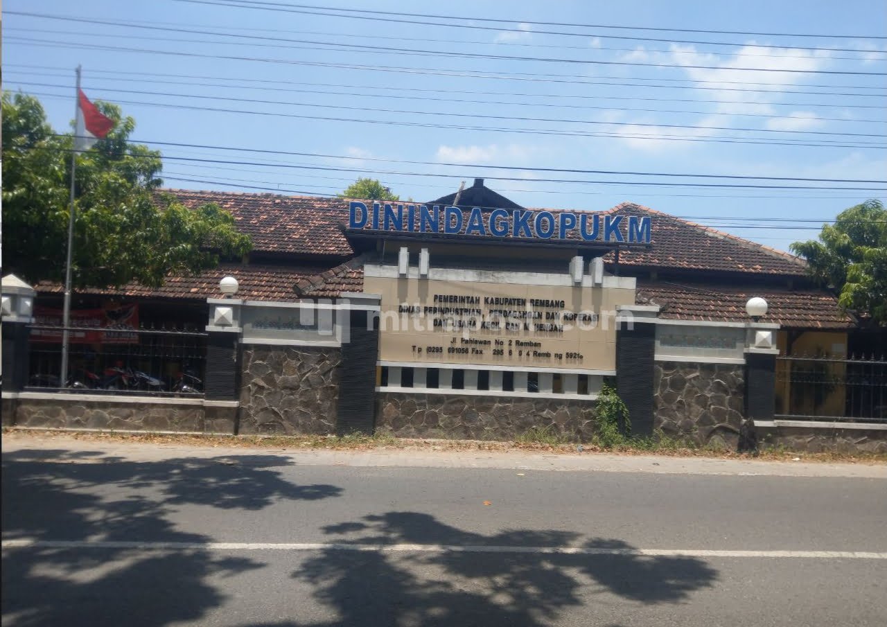 Capaian Vaksinasi Rendah, Aplikasi PeduliLindungi Belum Jadi Syarat Masuk Pasar Tradisional Capaian Vaksinasi Rendah, Aplikasi PeduliLindungi Belum Jadi Syarat Masuk Pasar Tradisional