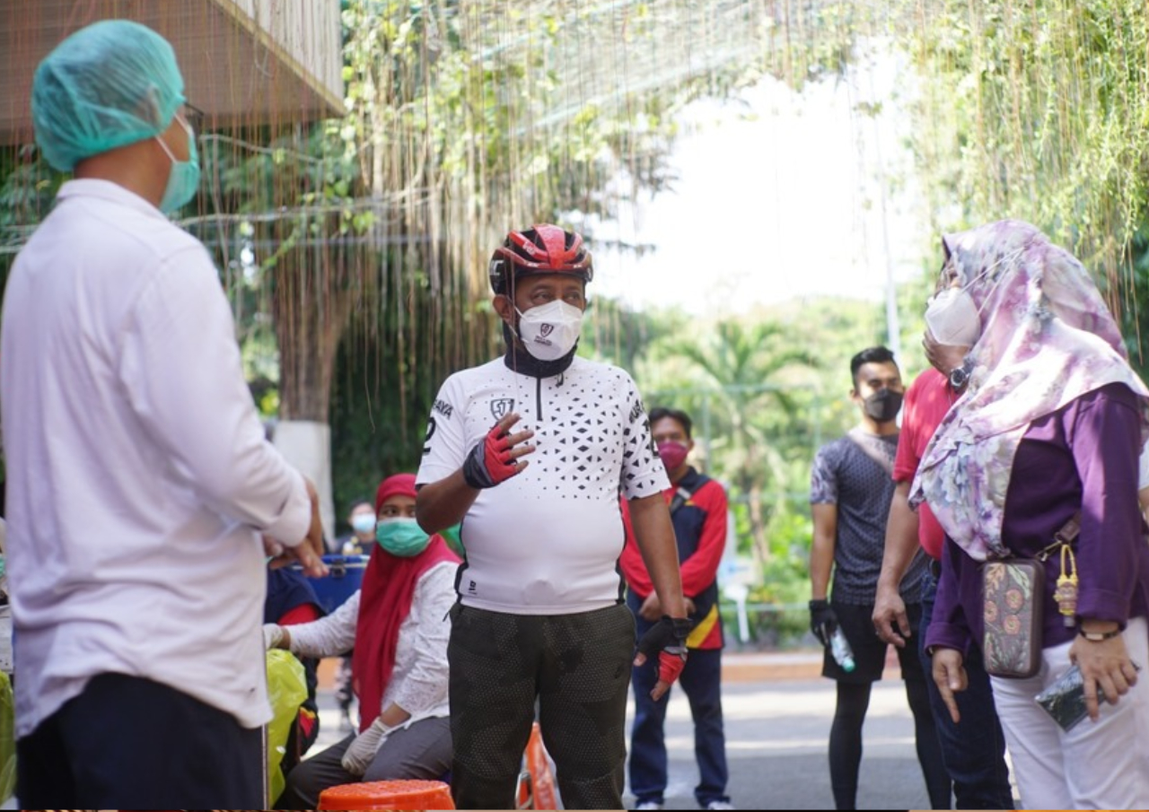 Kebun Binatang Surabaya Mulai Beroperasi dengan Batasan Pengunjung