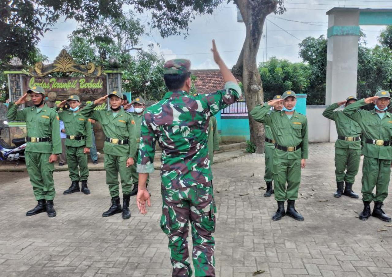 30 Anggota Linmas Rembang Ikuti Pelatihan Bela Negara