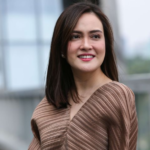 Dikabarkan Pindah Agama, Ini Jawaban Shandy Aulia