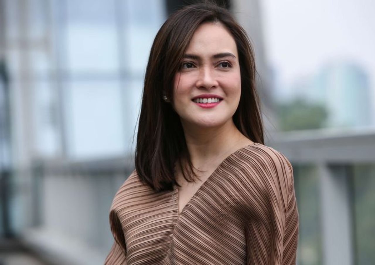 Dikabarkan Pindah Agama, Ini Jawaban Shandy Aulia