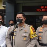 Kapolresta Surakarta, Kombes Pol Ade Safri Simanjuntak saat menyampaikan keterangan