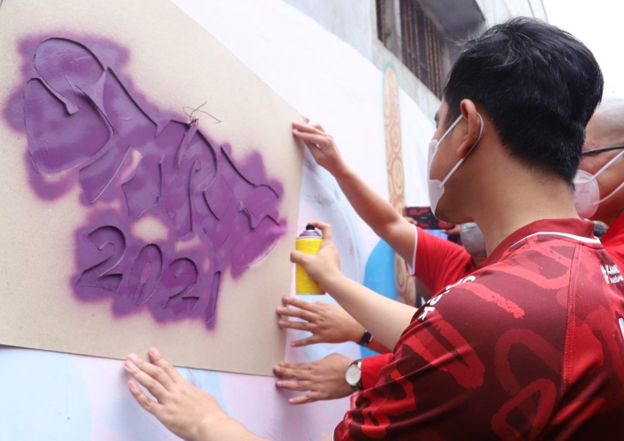 Gibran Apresiasi Street Art Surakarta 2021