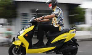 Ganjar Apresiasi Motor Listrik Buatan Jateng