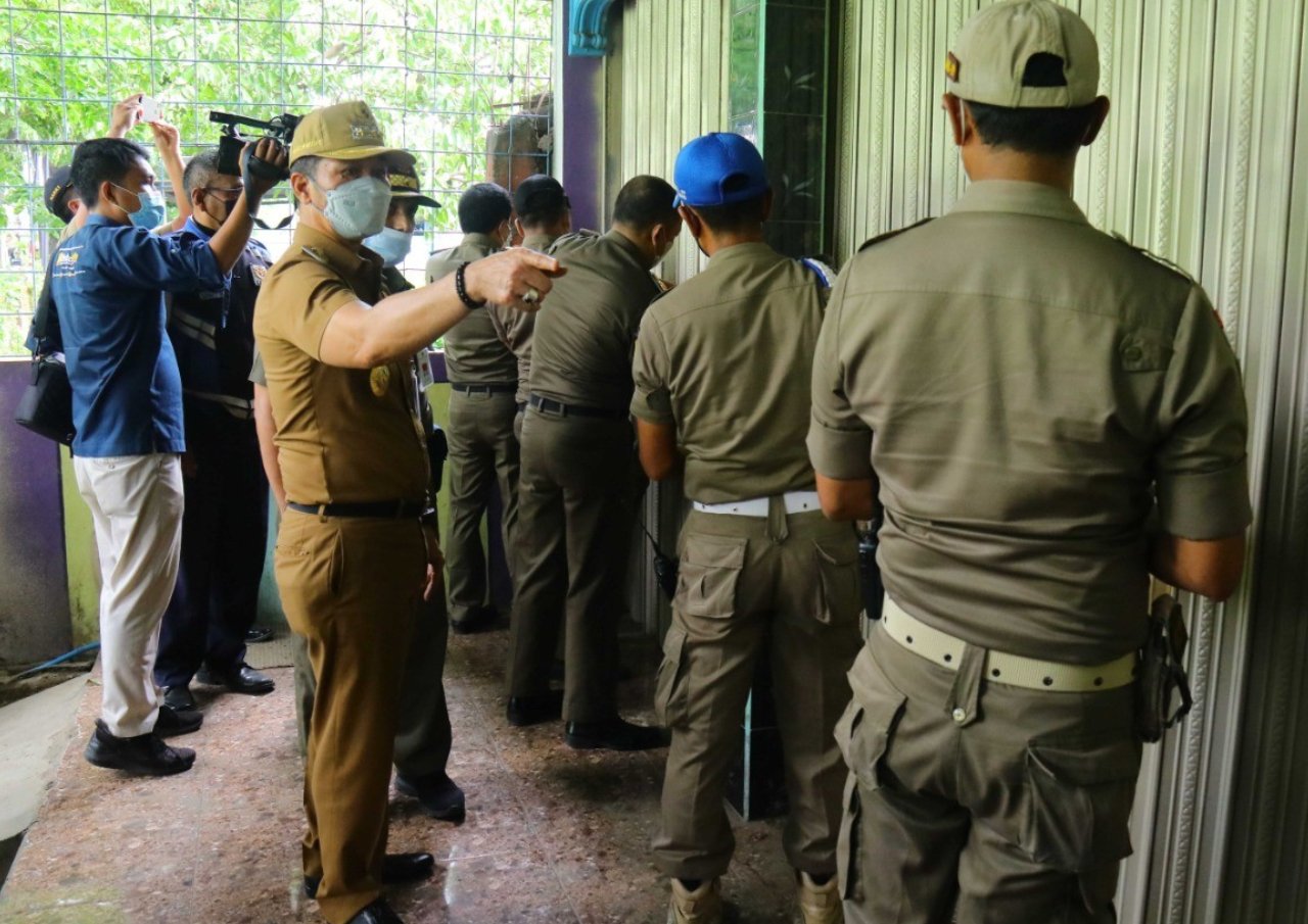 17 Usaha Karaoke di Kudus Disegel