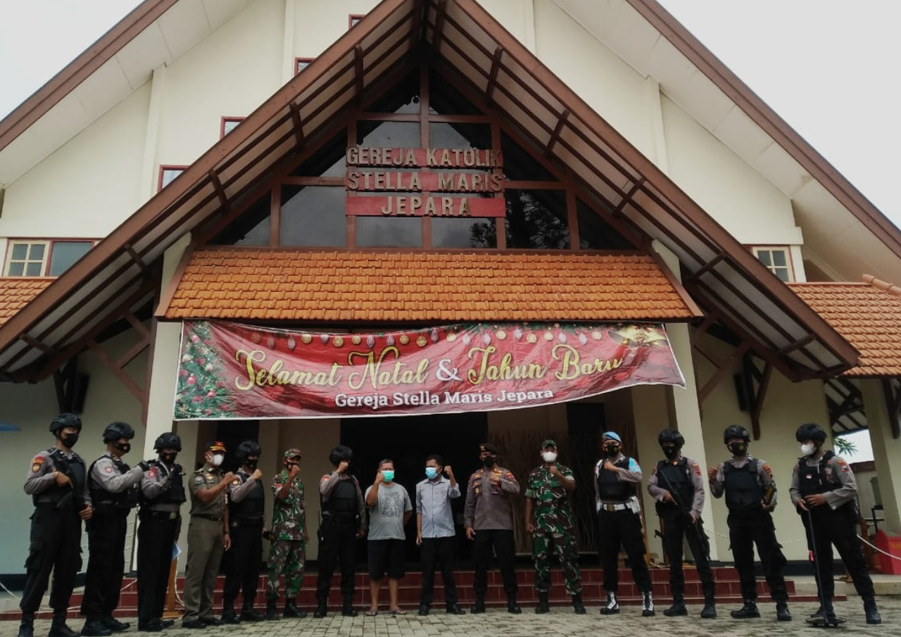 Jelang Natal, Sterilisasi Dilakukan di Sejumlah Gereja Kabupaten Jepara