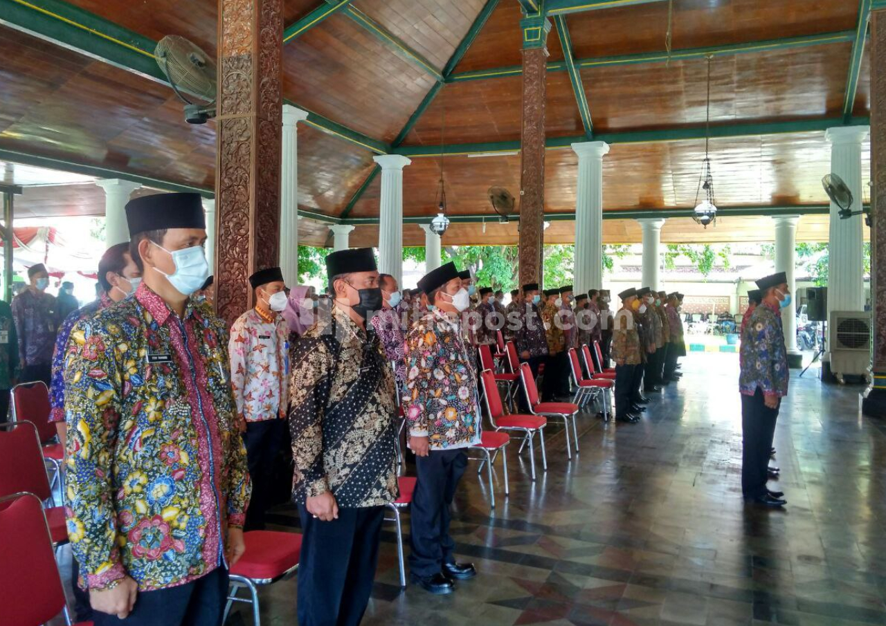 Bupati Lantik Pejabat Fungsional di Jajaran Pemkab Rembang