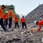 Tim SAR Terus Lakukan Pencarian Korban Hilang Terseret Banjir Lahar Hujan