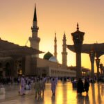 Omicron Terdeteksi di Indonesia, Kemenag Tunda Keberangkatan Umrah