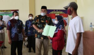 150 Warga di Blora Terima Sertifikat Hak Atas Tanah LP2B