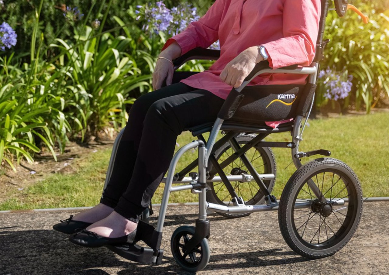 Hari Disabilitas, Jokowi Tegaskan Komitmen Untuk Berikan Lingkungan Ramah Difabel Hari Disabilitas, Jokowi Tegaskan Komitmen Untuk Berikan Lingkungan Ramah Difabel