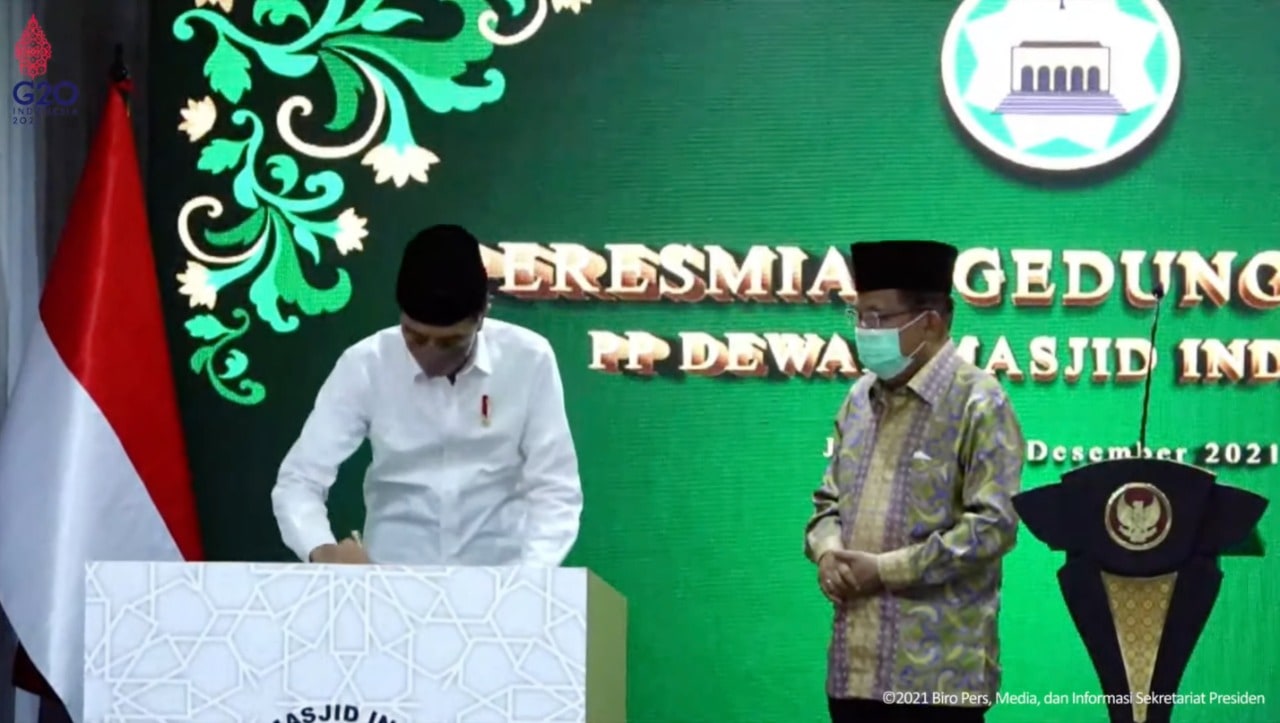 Jokowi Meresmikan Gedung Kantor DMI di Jakarta