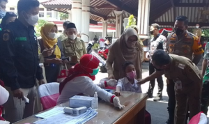 17 Ribu Vaksin Terancam Kadaluwarsa di Pati 17 Ribu Vaksin Terancam Kadaluwarsa di Pati