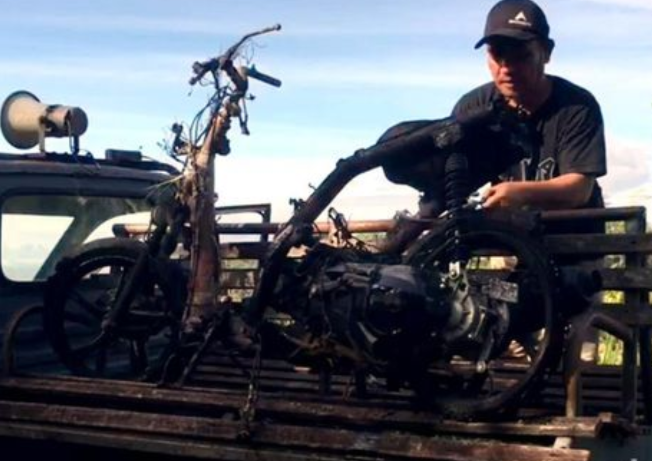 Maling Nyeleneh, Bakar Motor Curian Sebab Tak Nyala Maling Nyeleneh, Bakar Motor Curian Sebab Tak Nyala