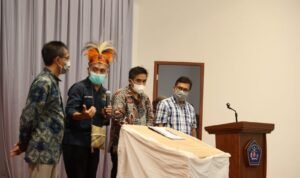 Polinef Luncurkan Inkubasi Bisnis dan Teknologi di Pulau Cendrawasih Polinef Luncurkan Inkubasi Bisnis dan Teknologi di Pulau Cendrawasih