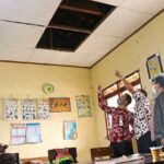 Bupati Kudus Hartopo Tinjau Kerusakan Bangunan Sekolah