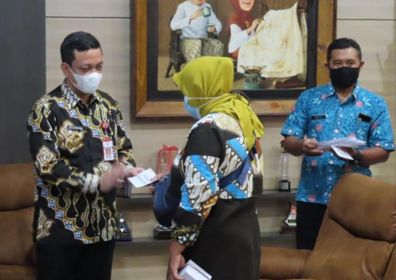 Sepanjang Tahun 2021, Sebanyak 2905 Ahli Waris di Pekalongan Terima Santunan Kematian