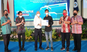 Pratama Arhan Dihadiahi Beasiswa S1 dan S2 dari Udinus