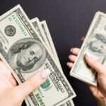 Rupiah Menguat Hingga 0,03 Persen