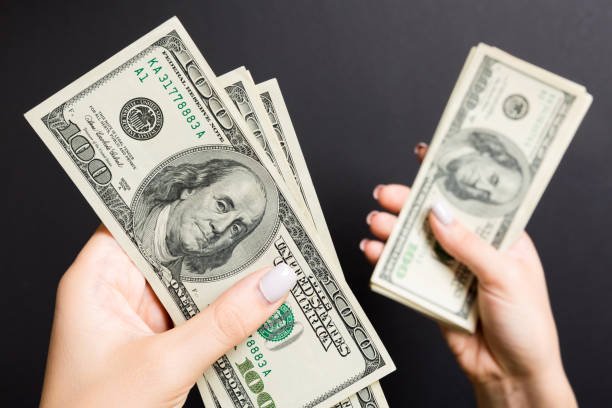 Rupiah Menguat Hingga 0,03 Persen