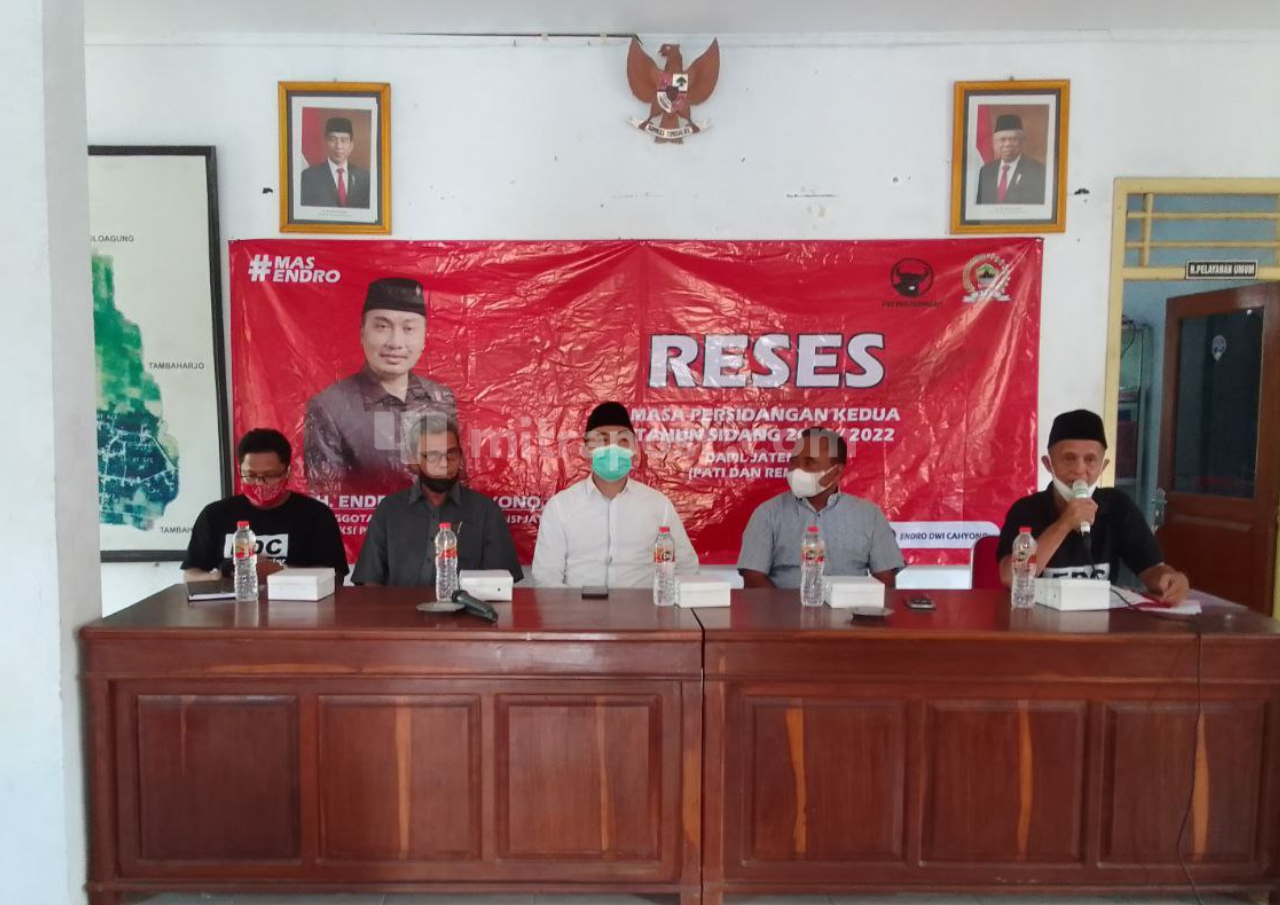 Reses di Pati Selatan, Endro Diwaduli Berbagai Keluhan Para Petani