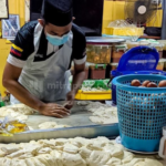 Pedagang Pasar Rembang Kompak Naikkan Harga Tahu
