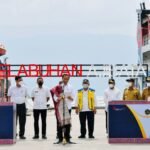 Optimalkan Destinasi Wisata Danau Toba, Jokowi Resmikan 7 Pelabuhan Penyeberangan di Ajibata Optimalkan Destinasi Wisata Danau Toba, Jokowi Resmikan 7 Pelabuhan Penyeberangan di Ajibata