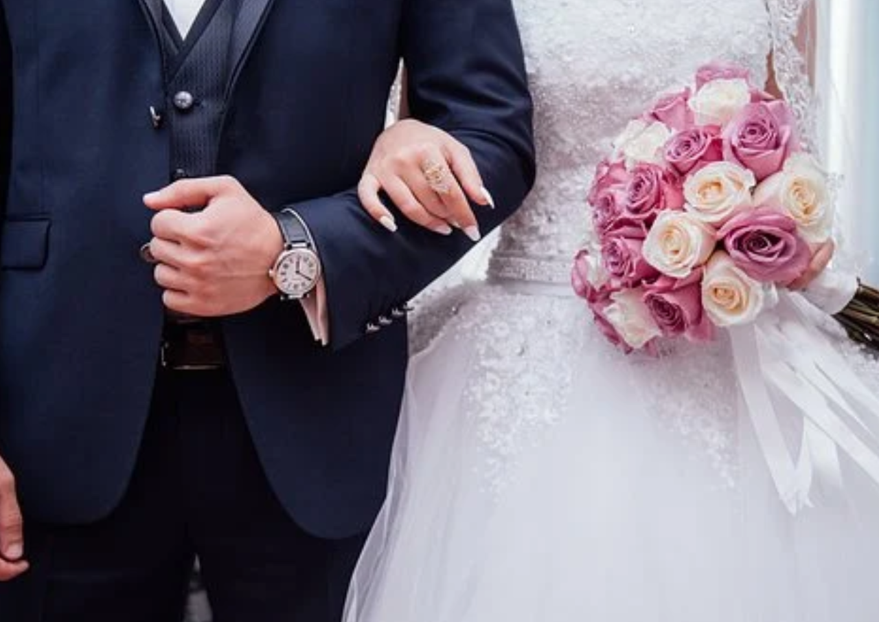 Pria Katolik Tak Bisa Nikahi Wanita Muslim Gugat UU MK