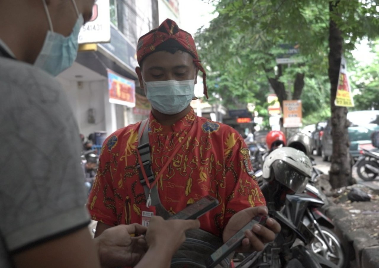 Uji Coba Parkir Elektronik Diterapkan di Tepi Ruas Jalan Umum