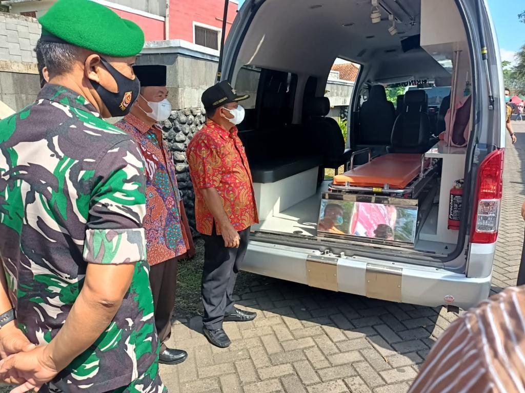 Pemkab Semarang Sediakan 26 Unit Ambulans Gratis