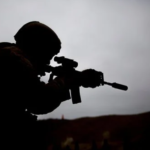 Bak Sniper Andal, Anggota TNI Tembak Rekan Kerja hingga Tewas