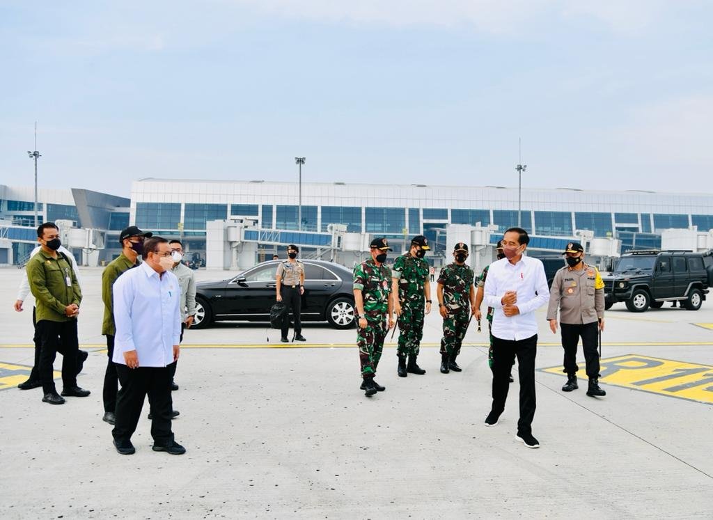 Berkunjung ke Magelang, Jokowi Tinjau Pembangunan Fasilitas Candi Borobudur
