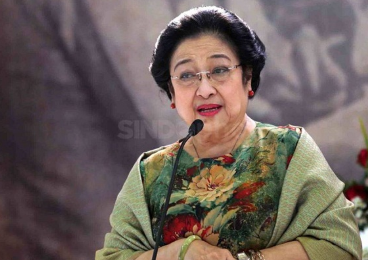 Megawati Panggil Mensos Risma, Ada Apa