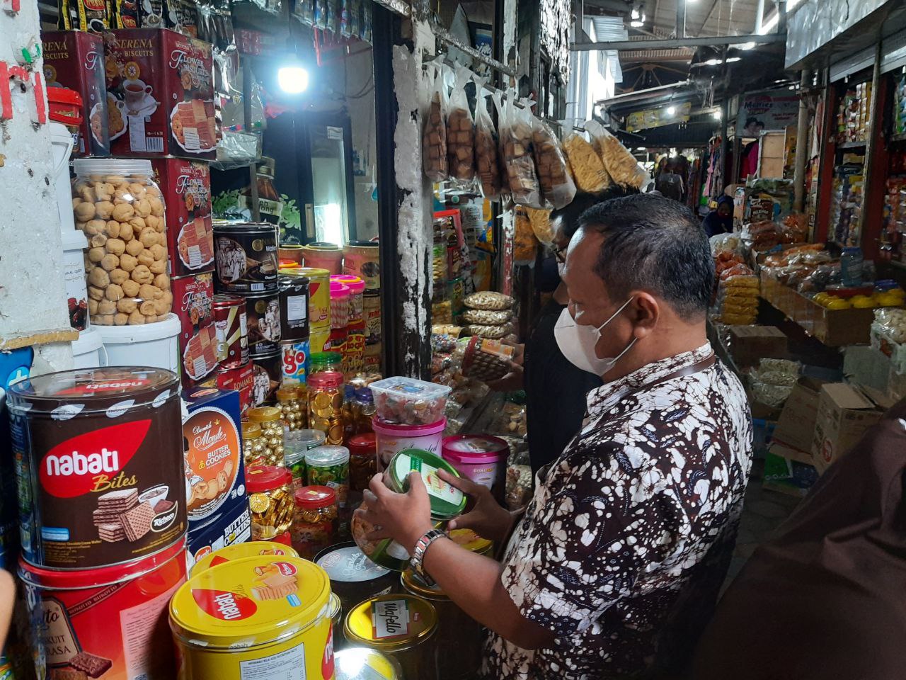 Jelang Lebaran, Disdagperin Pati Lakukan Uji Petik di Pasar Puri