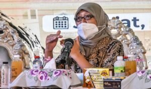 Pemkot Surabaya Buka Beasiswa Untuk Mahasiswa Pemkot Surabaya Buka Beasiswa Untuk Mahasiswa