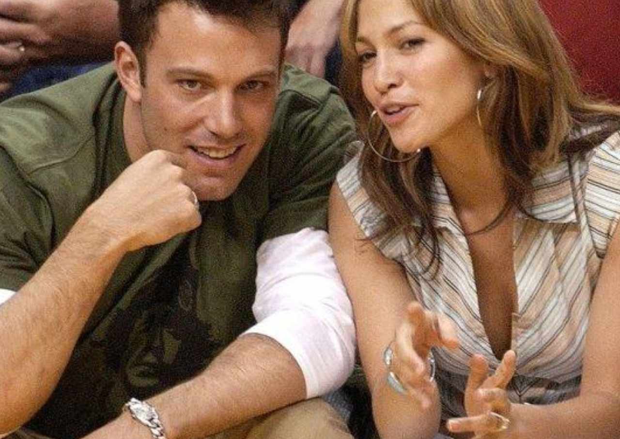 Jennifer Lopez Dilamar saat Mandi