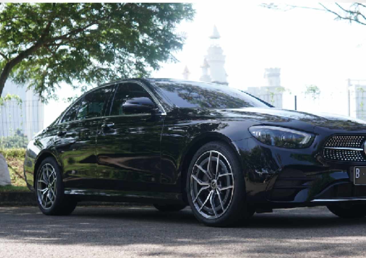 Maling Rumah Kosong Bermobil Mercy